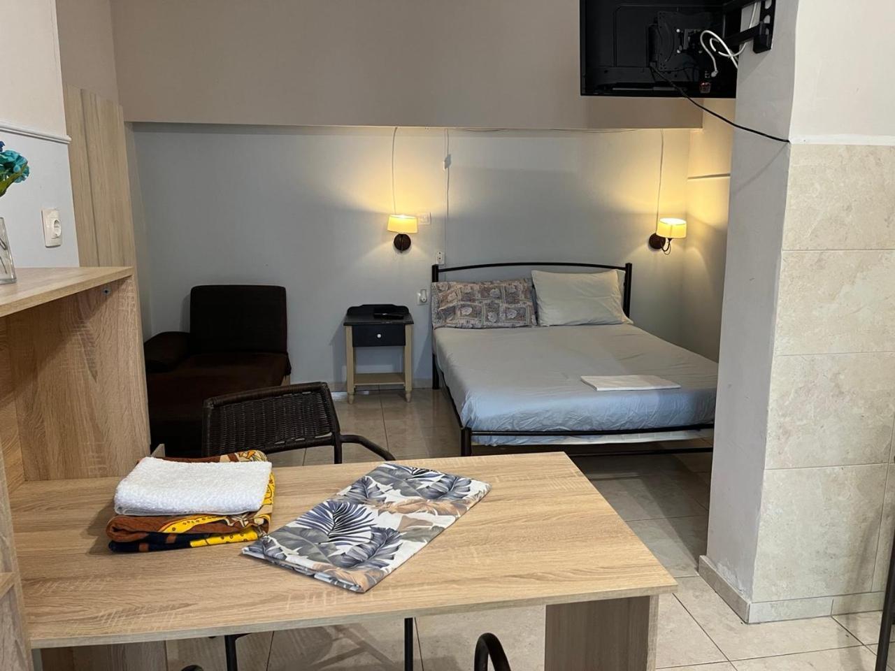 Grey Studio Nea Michaniona Luaran gambar